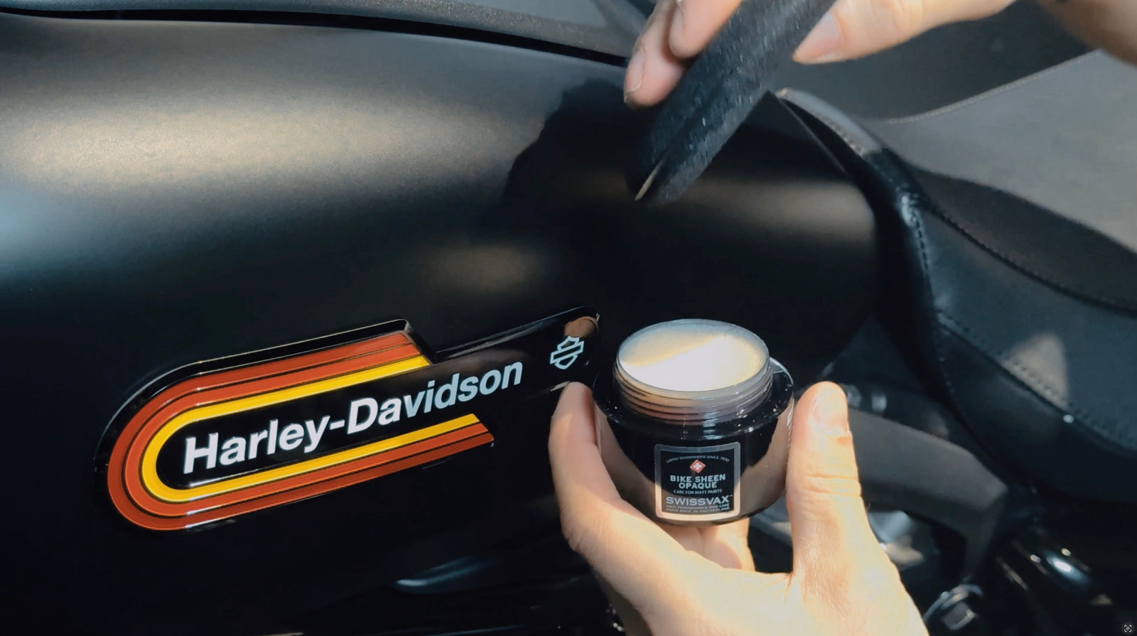 Motorcycle BIKE SHEEN OPAQUE (40% Vol.) Carnauba Wax for Matt Paint and Wraps Tutorial